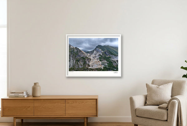Cararra No1 Flat — 80×60cm, 31×24" White Frame